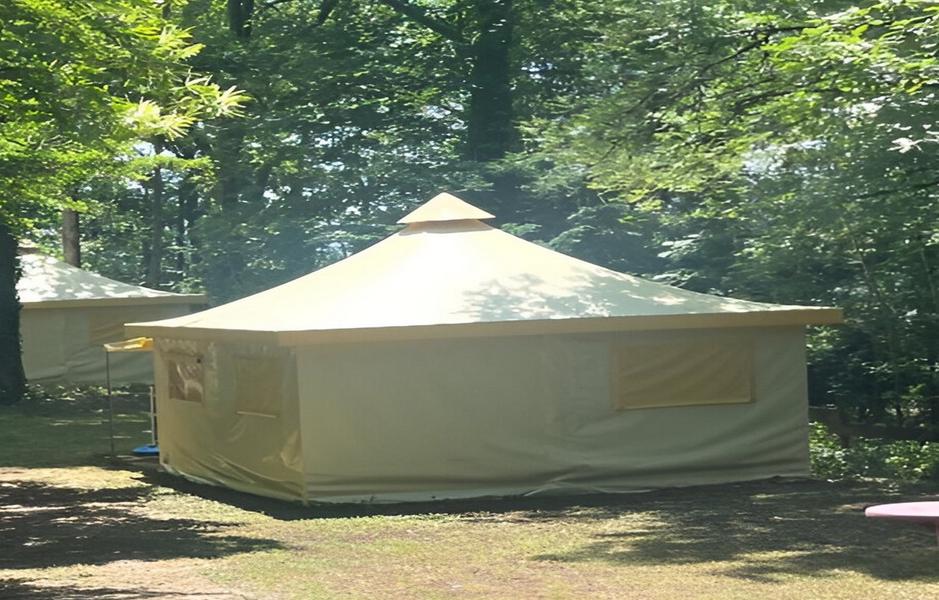 Camping Les Monts d'Albi_Teillet bungalow toilé