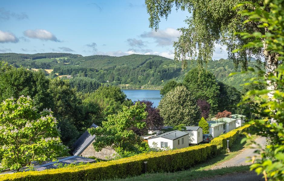 Camping Homair Rieumontagné locations avec vue