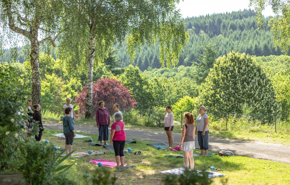 Camping Homair Rieumontagné yoga