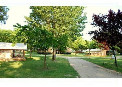 Soleil des Bastides allées camping