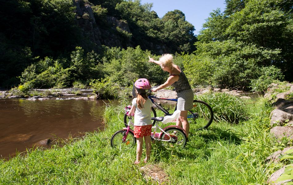 Camboussel vélo avec maman
