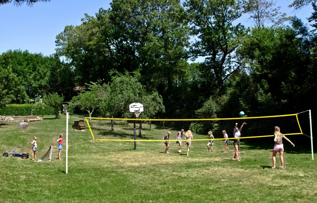 Camping Le Plô jeux enfants