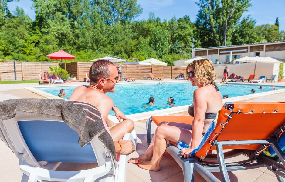 Camping Soleil des Bastides piscine
