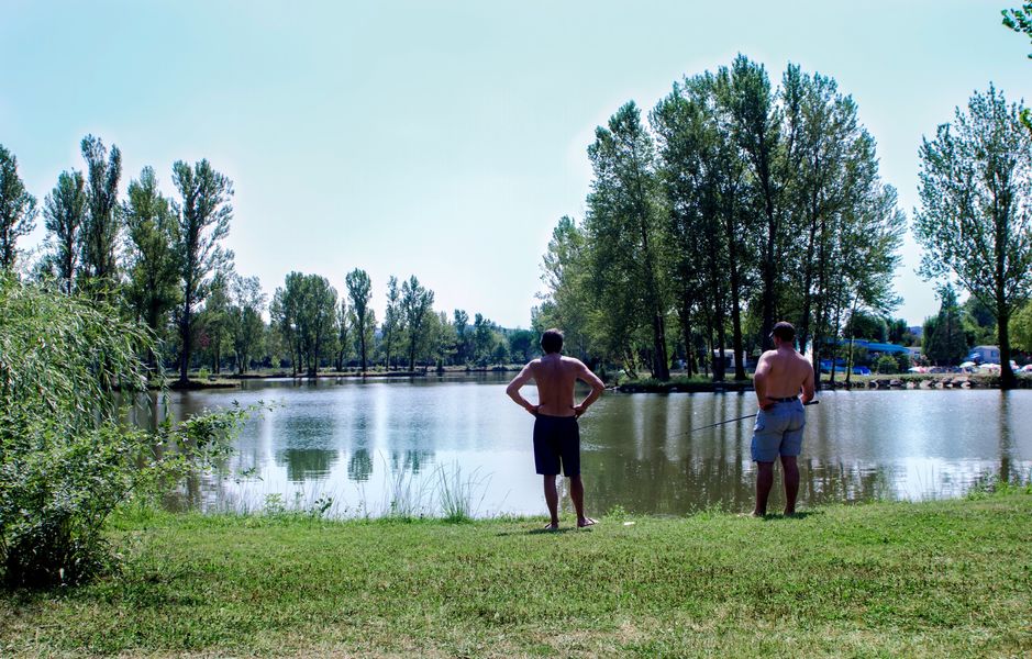 Camping Plan d'Eau St Charles pêche