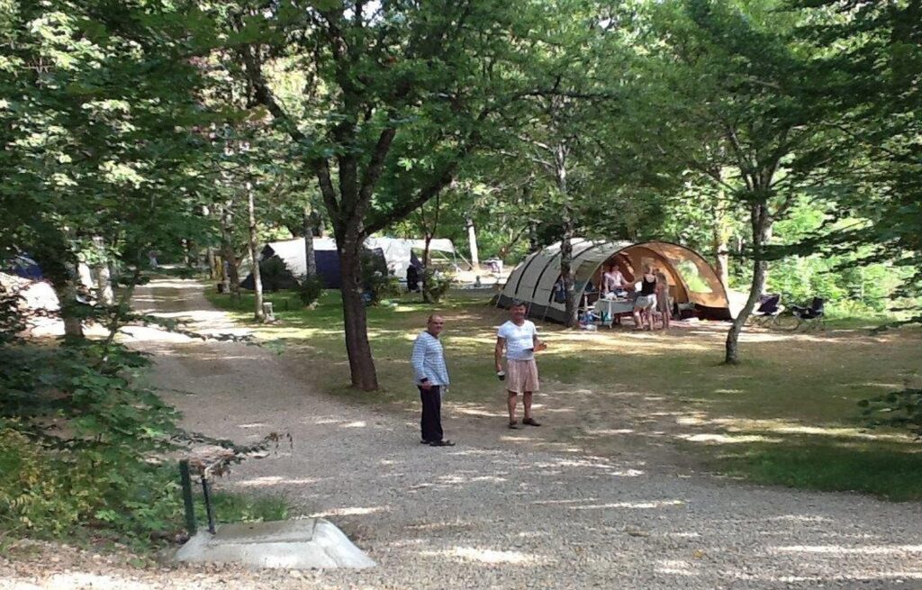 Camping Domaine Les Clots jeux de boules