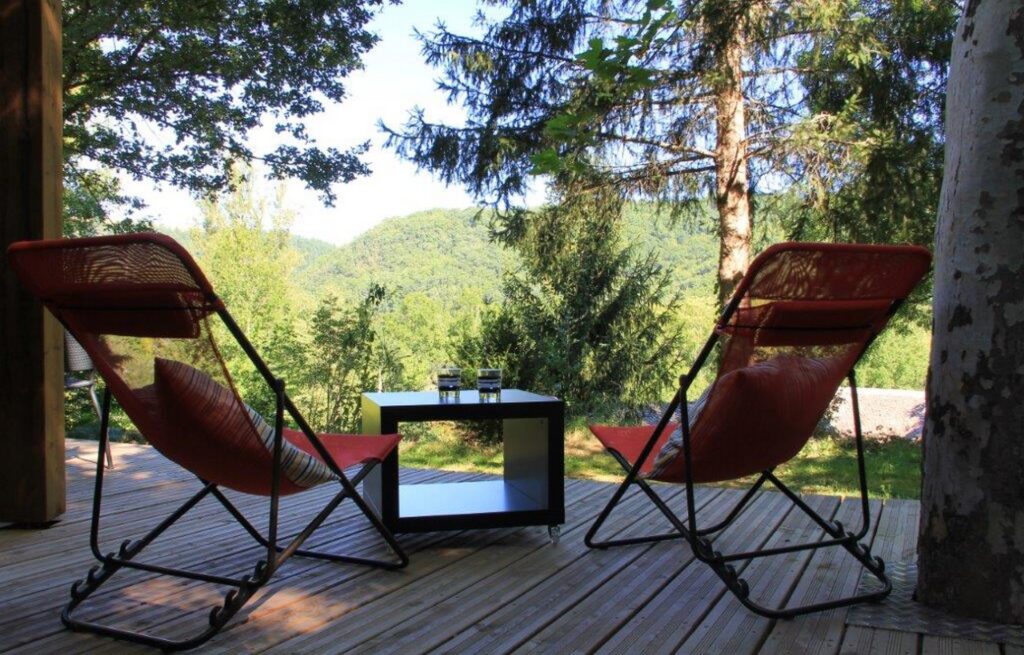 Camping Domaine Les Clots terrasse avec vue