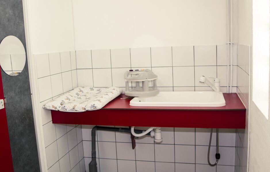 Camping Lestap cabine sanitaire