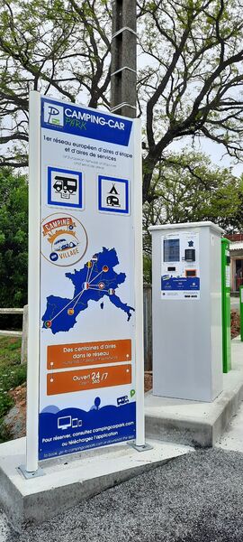 Entrée du camping car park