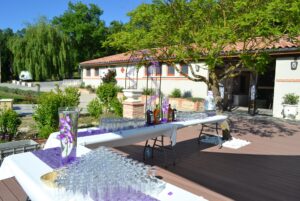 Serviès Rousieux terrasses extérieures