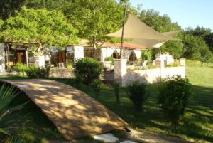 Serviès Rousieux extérieurs