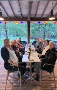 Camping La Prade_Montirat repas de groupe