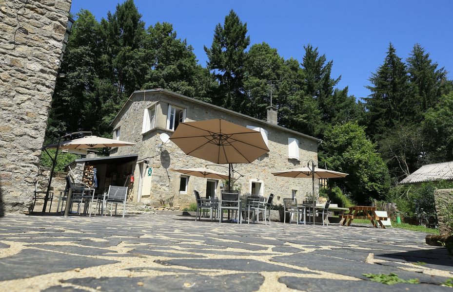 Camping de la Raviège terrasse
